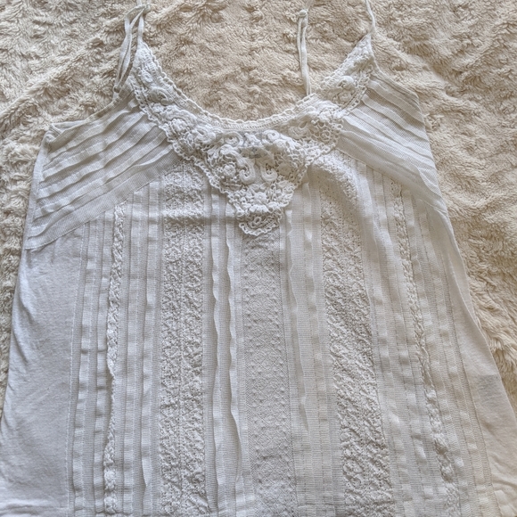 Root's tank top - Picture 1 of 1